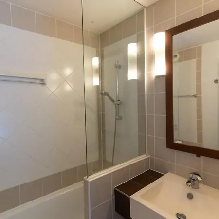 Beautiful Flat With Swimming Pool Tennis Court And Private Car Parking 09 Le Touquet-Paris-Plage